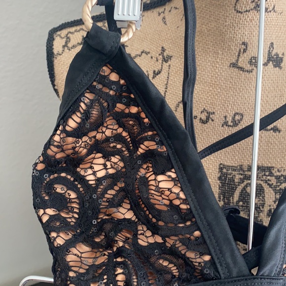 Custom bikini - Picture 2 of 5